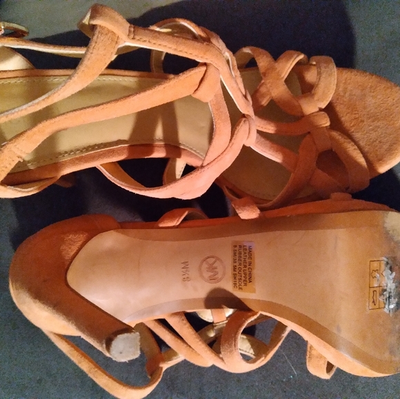 Michael Kors STILETTOS - Picture 5 of 7